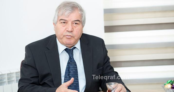 Xalq şairi 71 yaşını Almaniyada qarşılayır